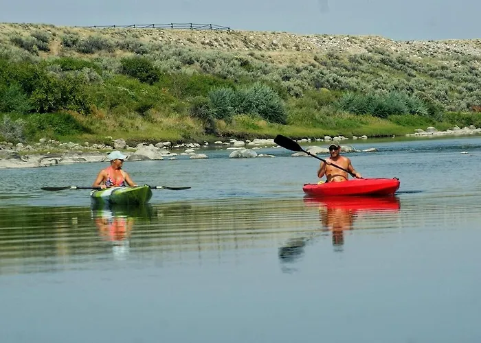 Holiday home New Listing! River Front! Powell